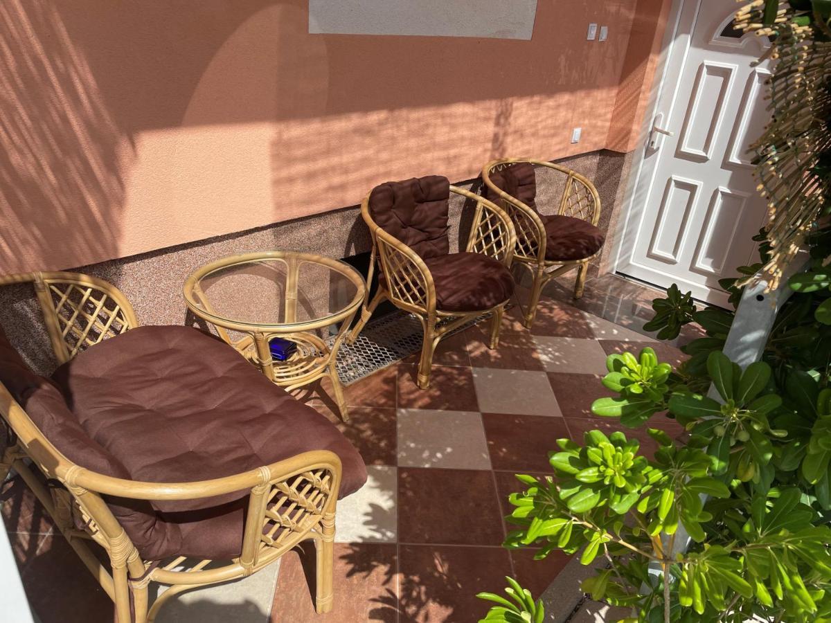 Apartments Vidovic Povljana Εξωτερικό φωτογραφία